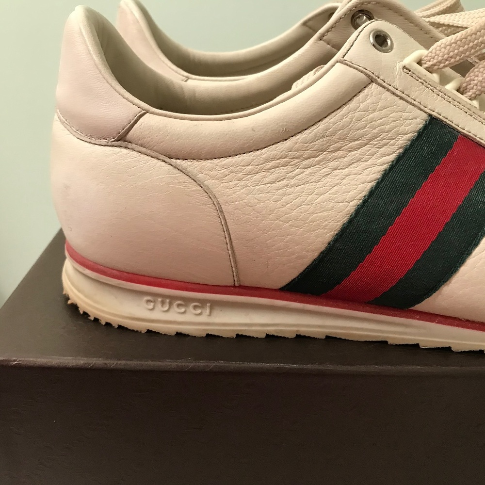 Vintage Gucci sneakers - Picture 2 of 16